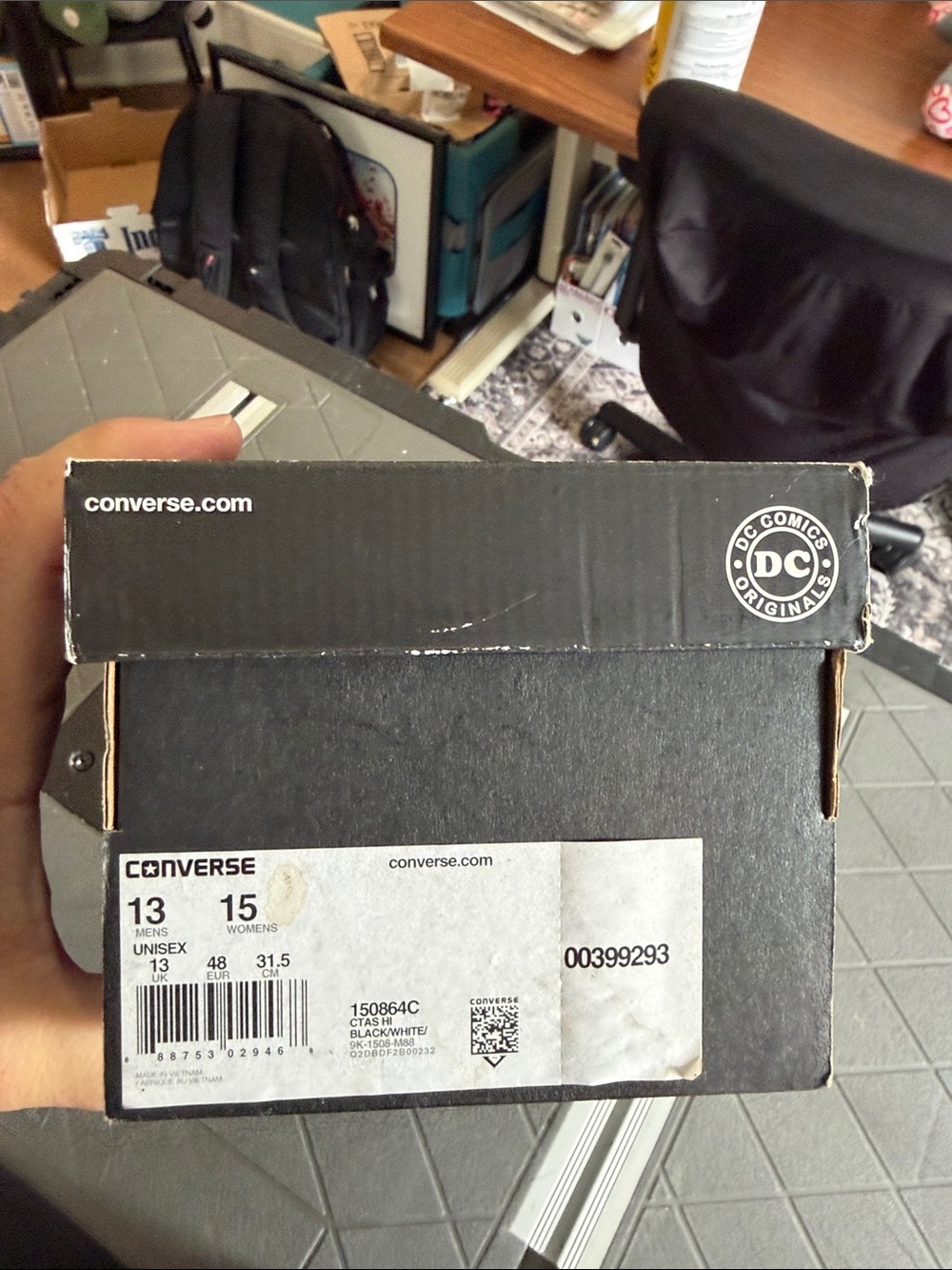 Men’s 13 Joker Graphic High-Top Sneakers in Green & Purple - Picture 10 of 11